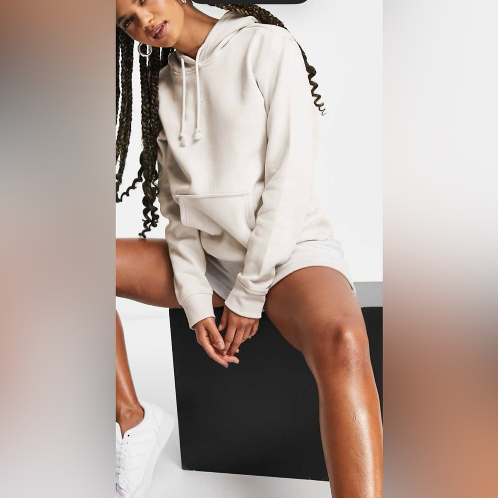 Adidas originals essentials hoodie in wonder white